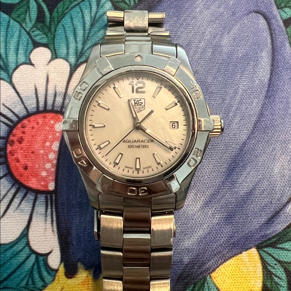 Tag Heuer Aquaracer Watch - Picture 5 of 8